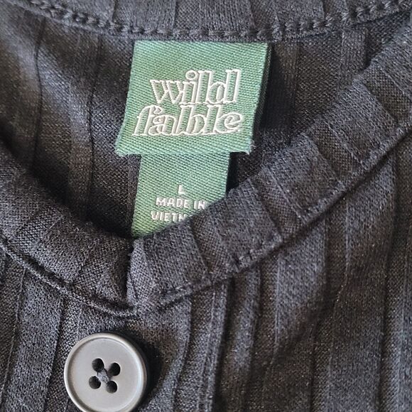 Wild Fable | Large - Picture 4 of 5